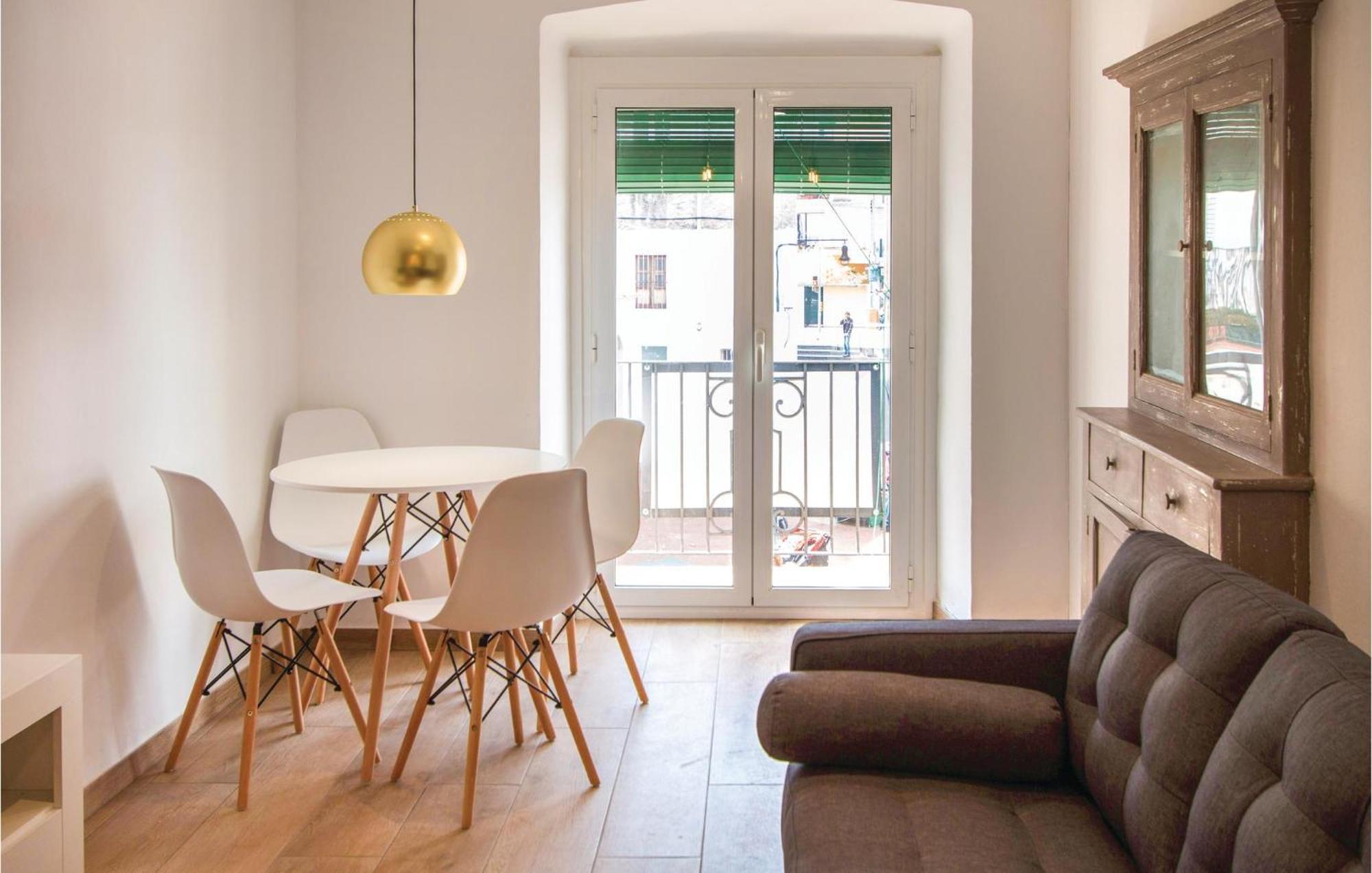 Amazing Apartment In Blanes With Kitchen Exterior foto